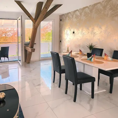 Im Palmengarten - 70 Qm *