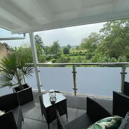 Im Palmengarten - 70 Qm * Heitersheim